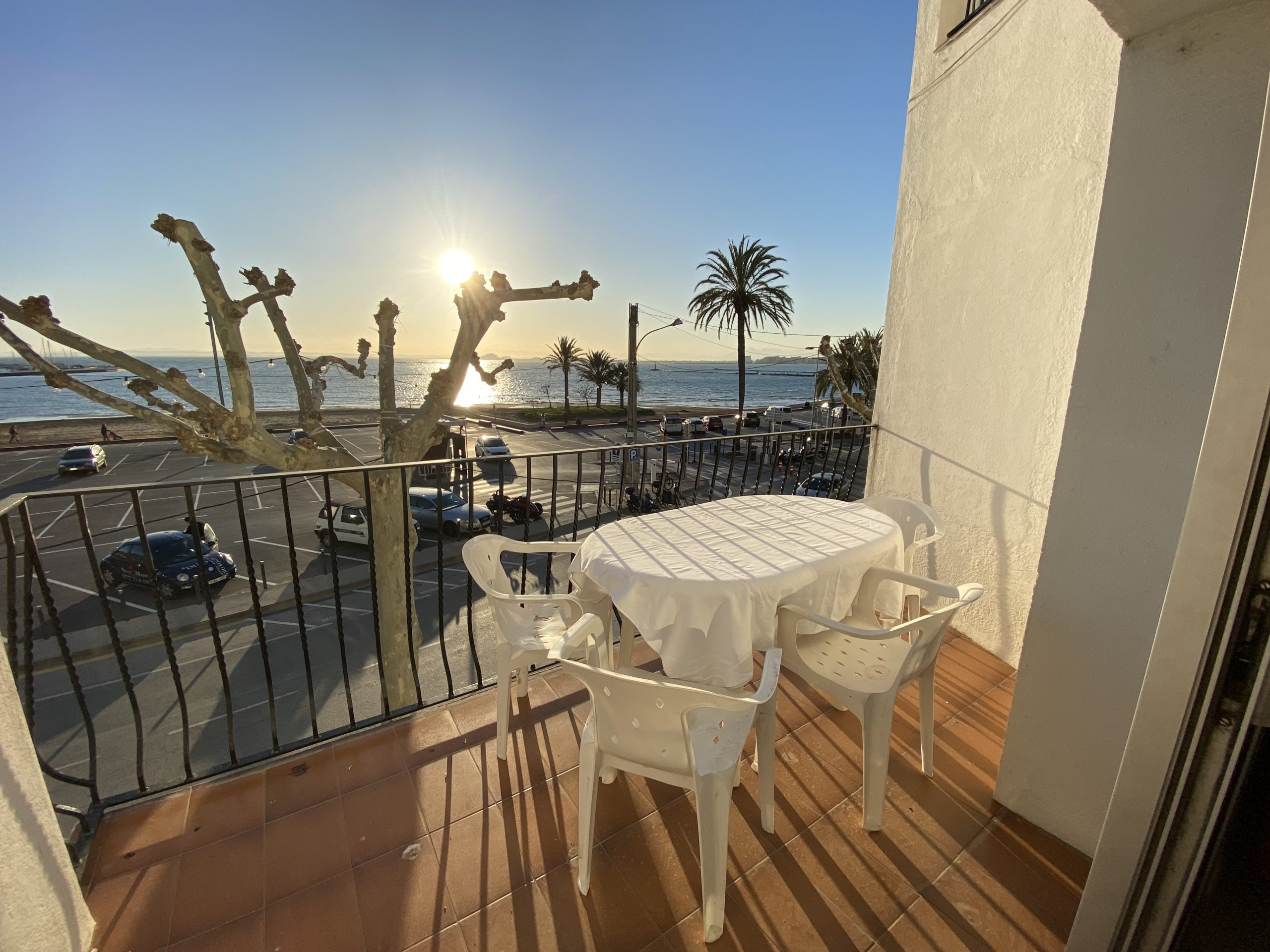 Macia 1-4 in Roses - Max. 7 personen