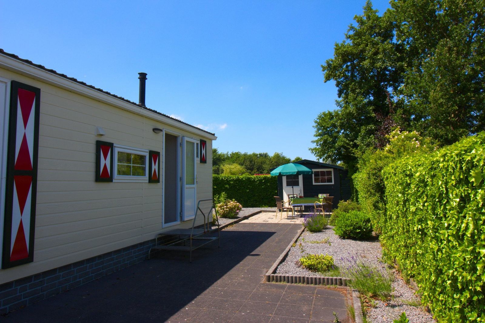 Chalet 150-152-154 in Sint Annaland -12 personen