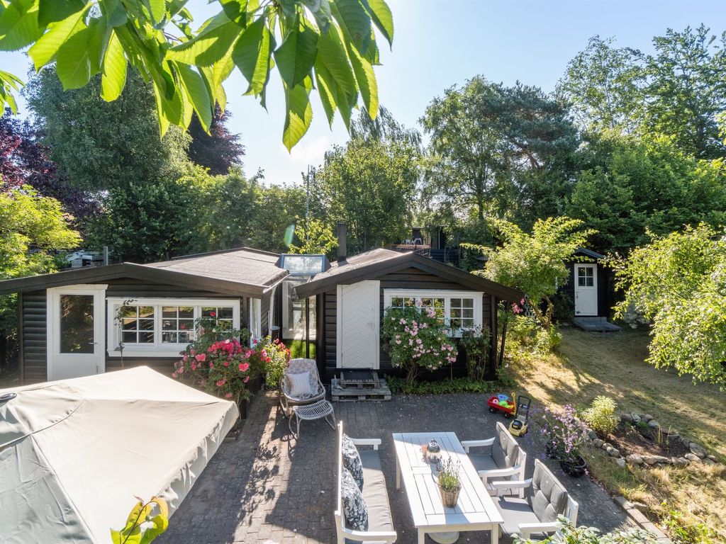 "Esaias" - 1.1km from the sea in Hornbæk Regio Zeeland