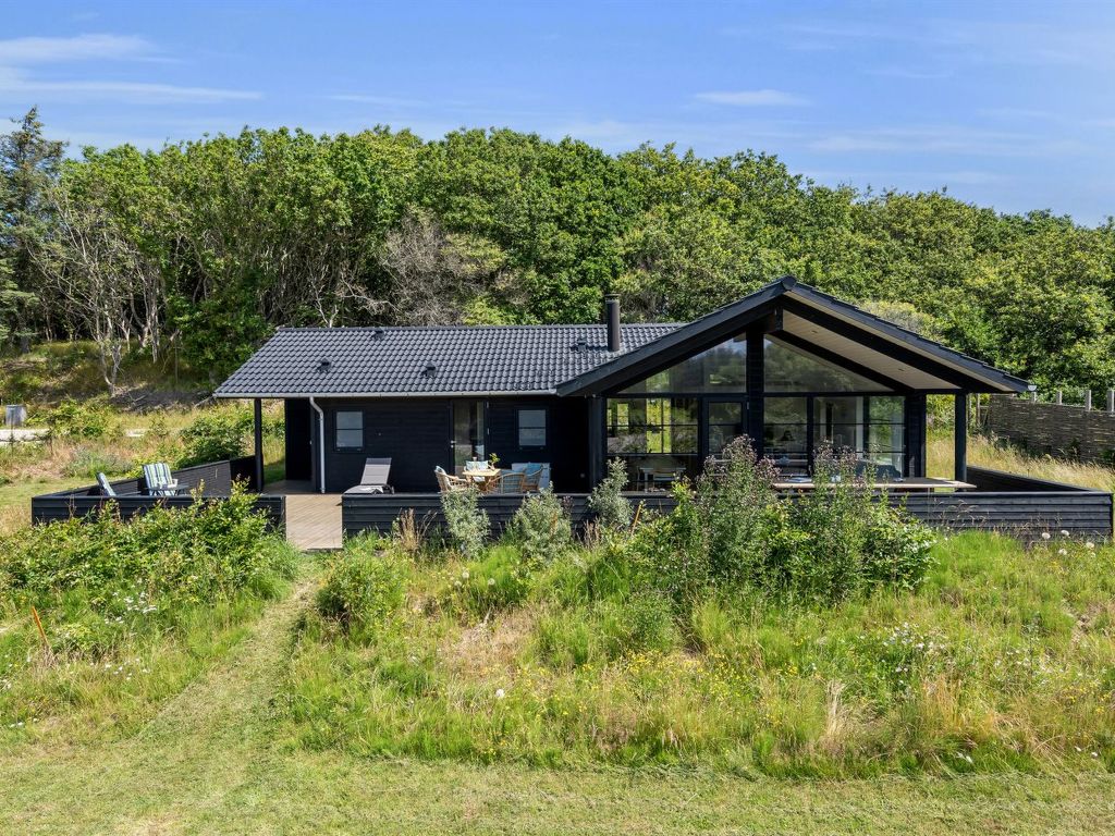 "Gunver" - 150m from the sea in Vejby Regio Zeeland