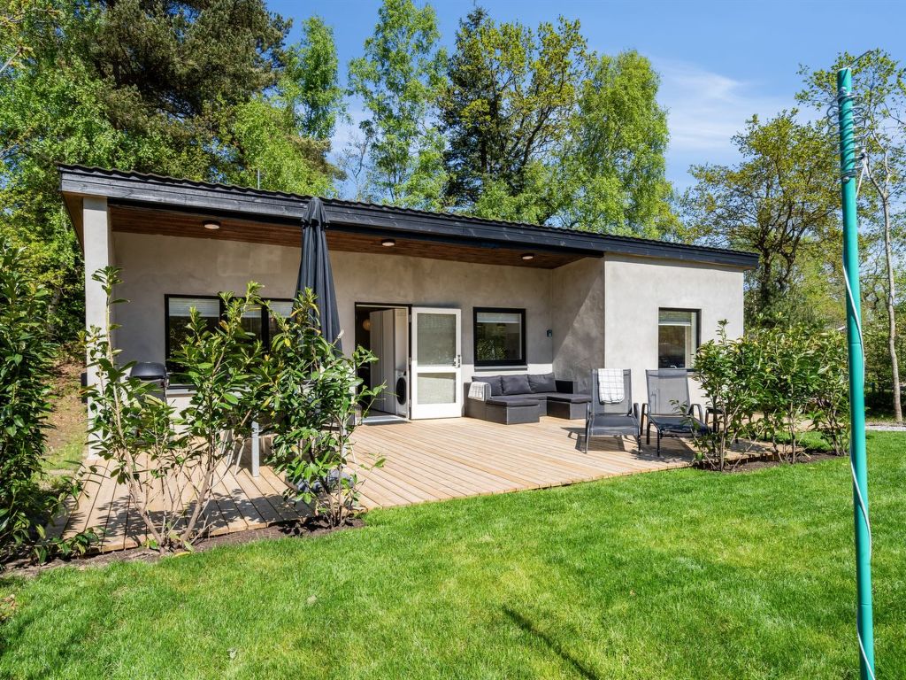 "Roze" - 450m from the sea in Glesborg Regio Djursland & Mols