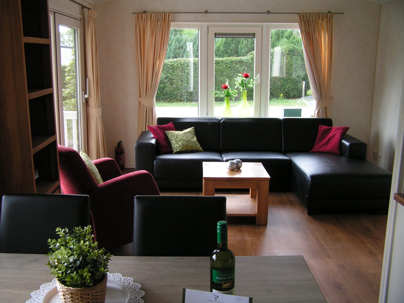 Zwaluwlaan 607 in Baarle-Nassau -4 personen