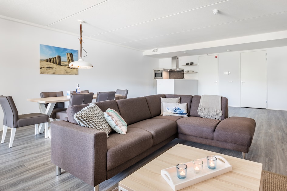 Van Nes Luxe 4 in Koudekerke -4 personen