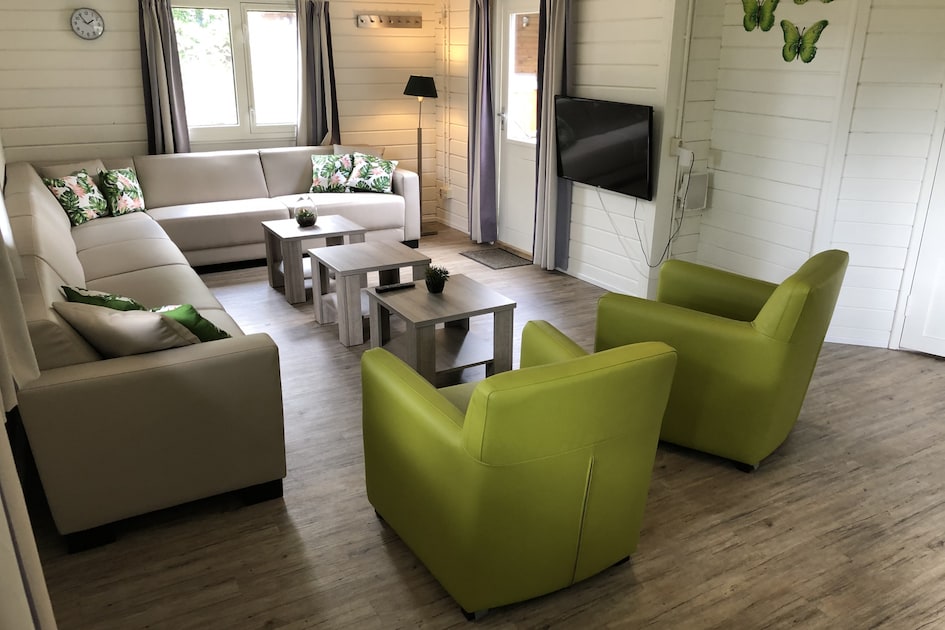 Buitenverblijf Wellness 12 in Arcen -12 personen