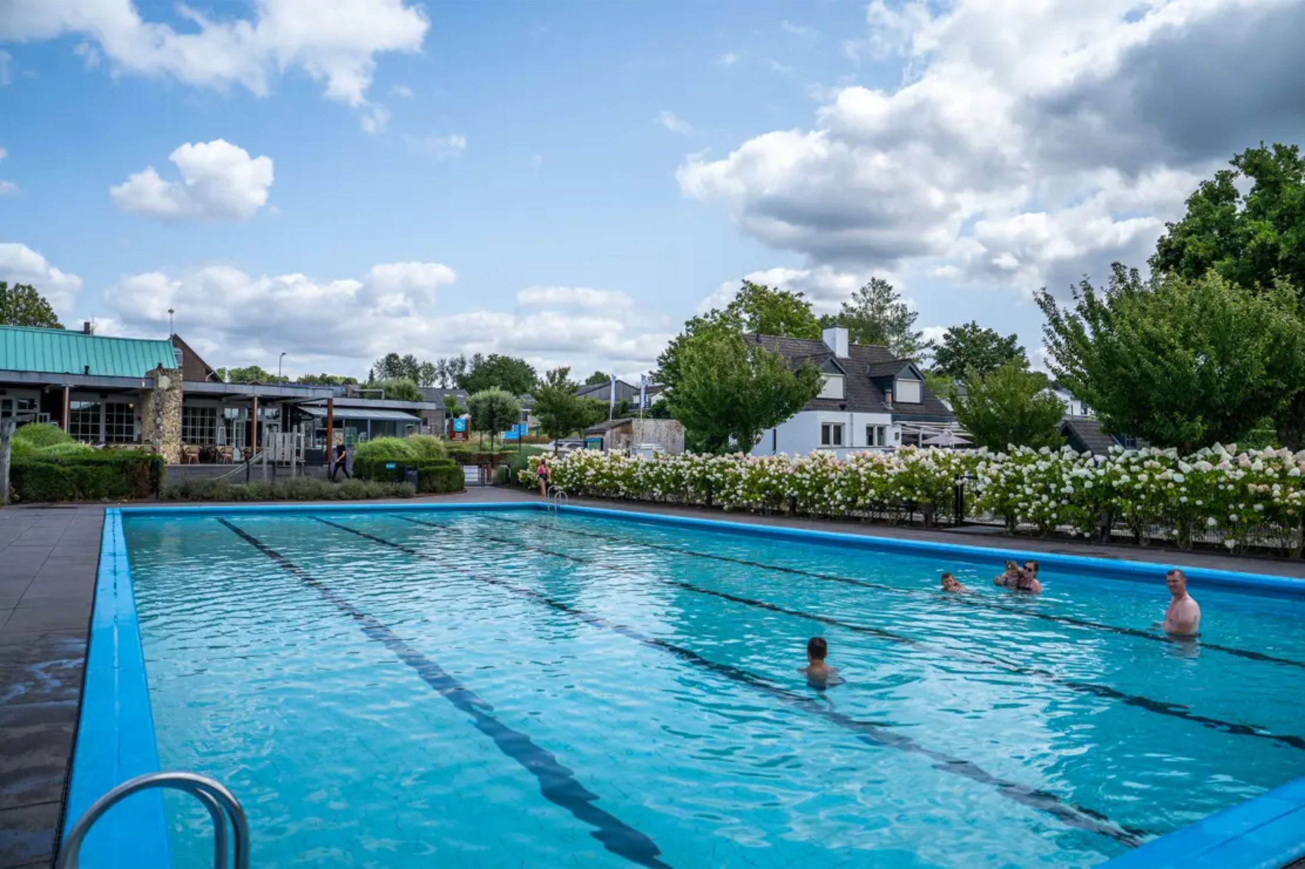 Module 6 people Wellness Spa in Schin op Geul -6 personen