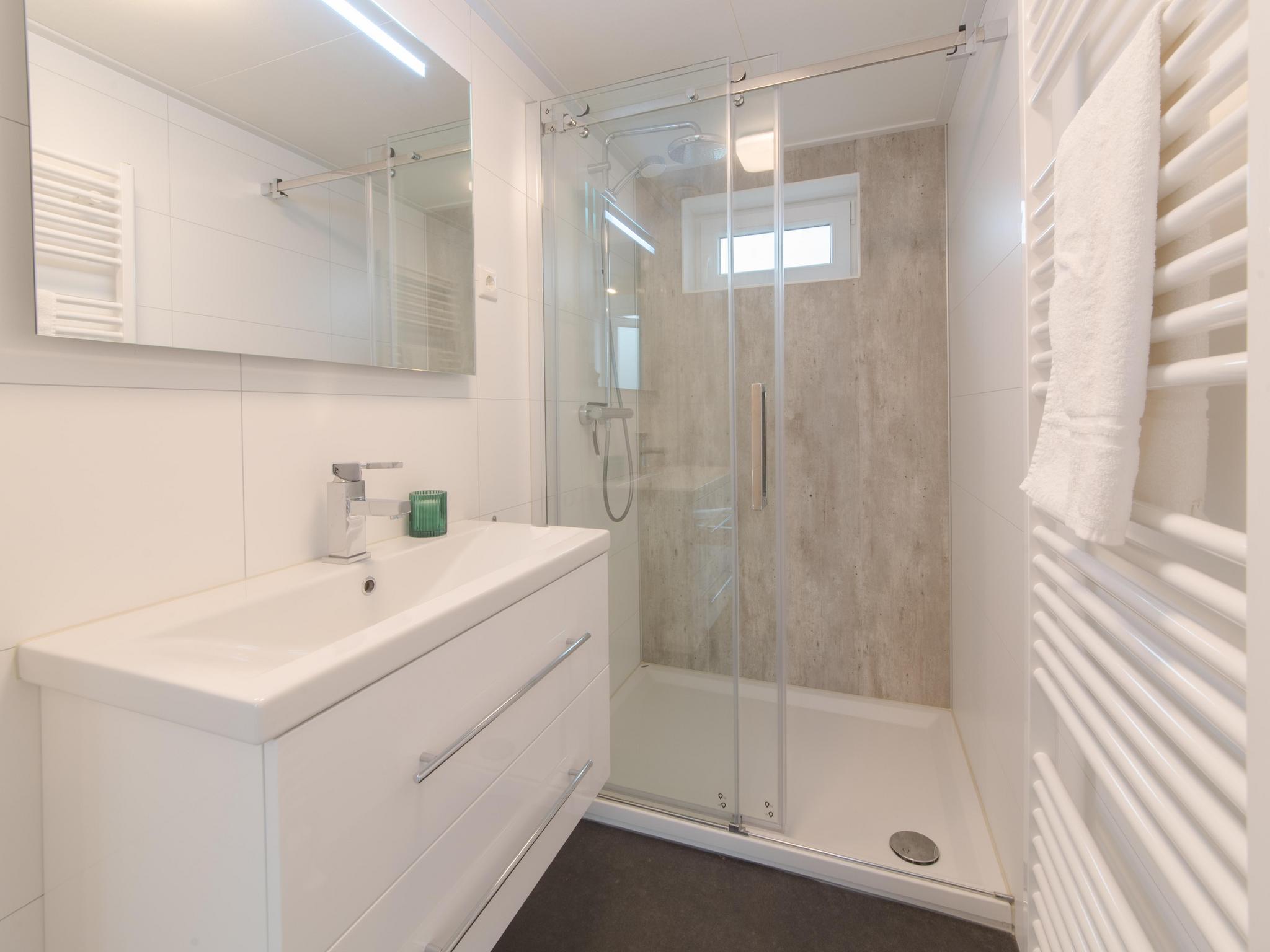 Waterresort Oosterschelde house no.45 in Wemeldinge -4 personen