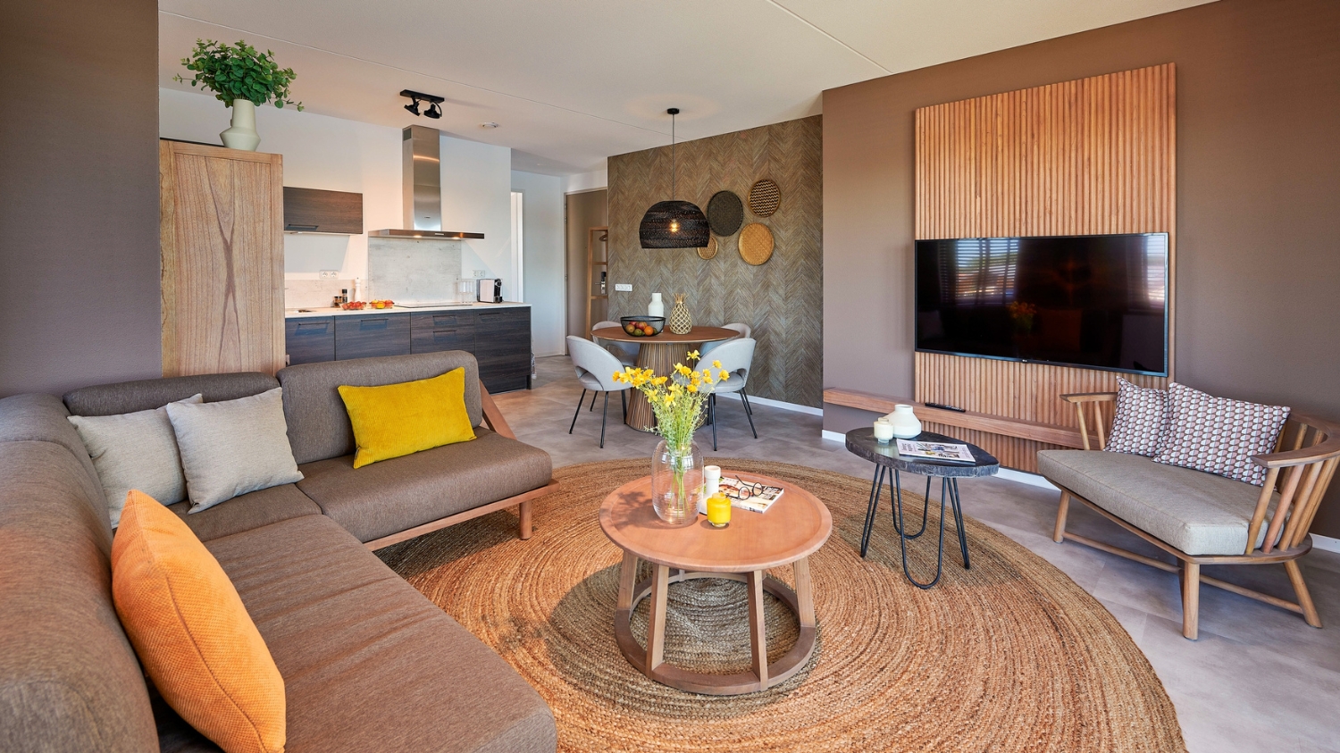 Panorama Lake View Apartment 6p in Thorn -6 personen