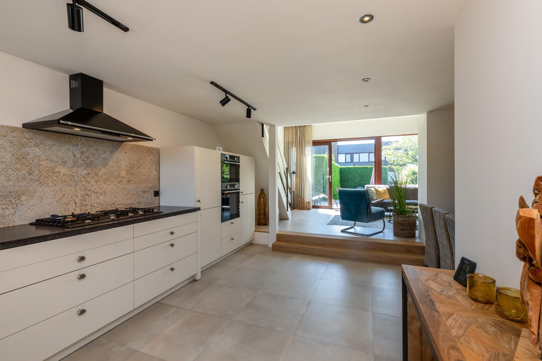 Group accommodation - Lepelblad 42 en 44 | Nieuwvliet-Bad in Nieuwvliet -12 personen