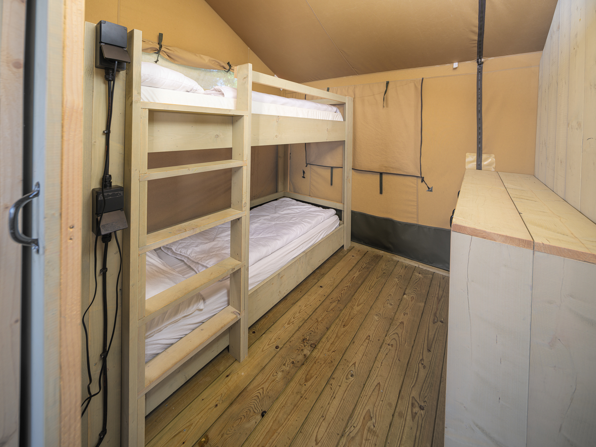 Safari tent Ranger | 8 people in Lathum -8 personen