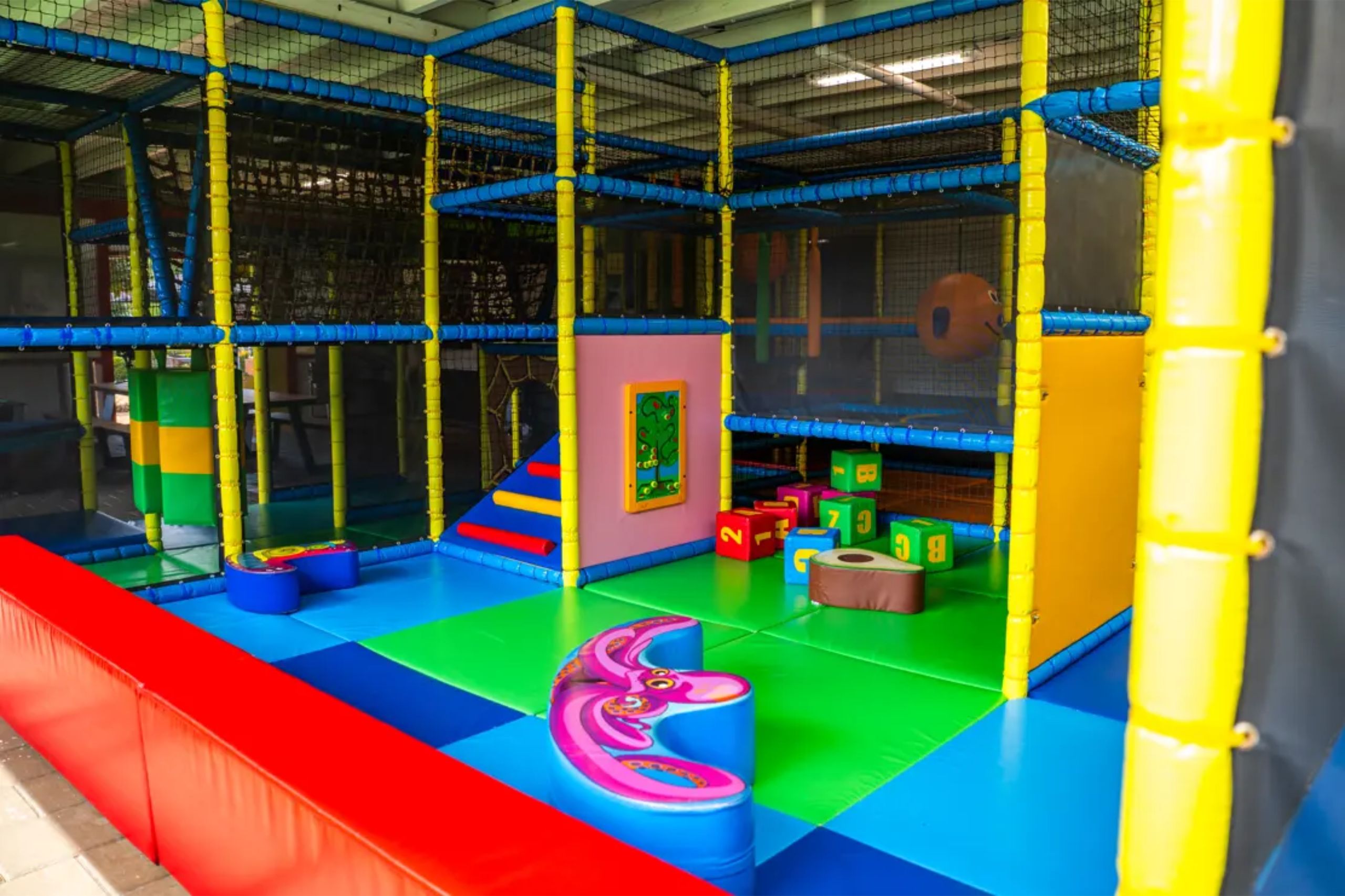 Rialto 5 persons in Ede -5 personen