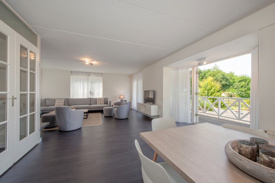 Villa R10B in Kamperland -10 personen