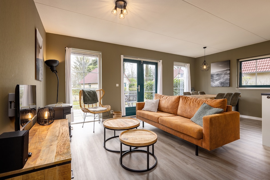 Twentse Bungalow met Sauna 6 in Hoge Hexel -6 personen