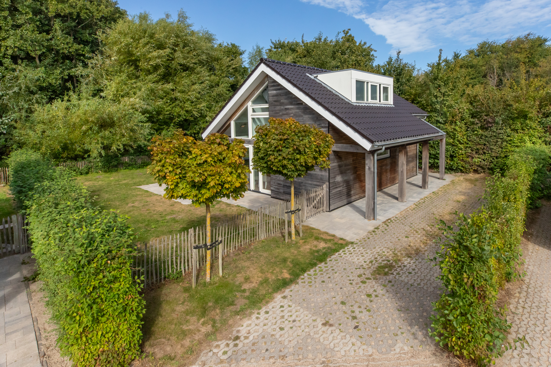 Zonnedorp 23 Zeeland Huis Renesse: Luxury Beach Holiday | Close to North Sea in Renesse -6 personen