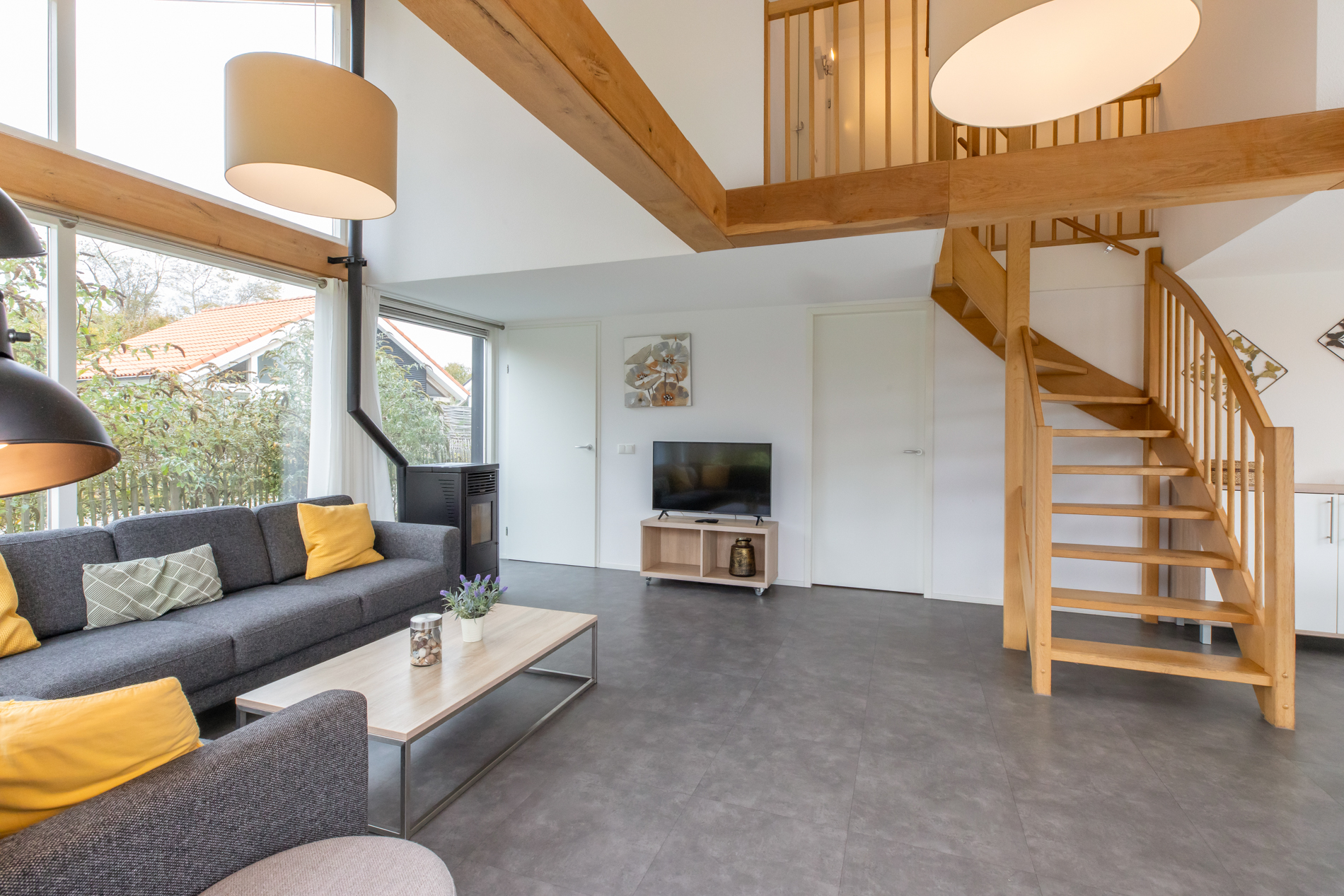 Zonnedorp 22 Holiday Home Anoes Renesse | Beach-nearby Comfort in Zeeland in Renesse -6 personen