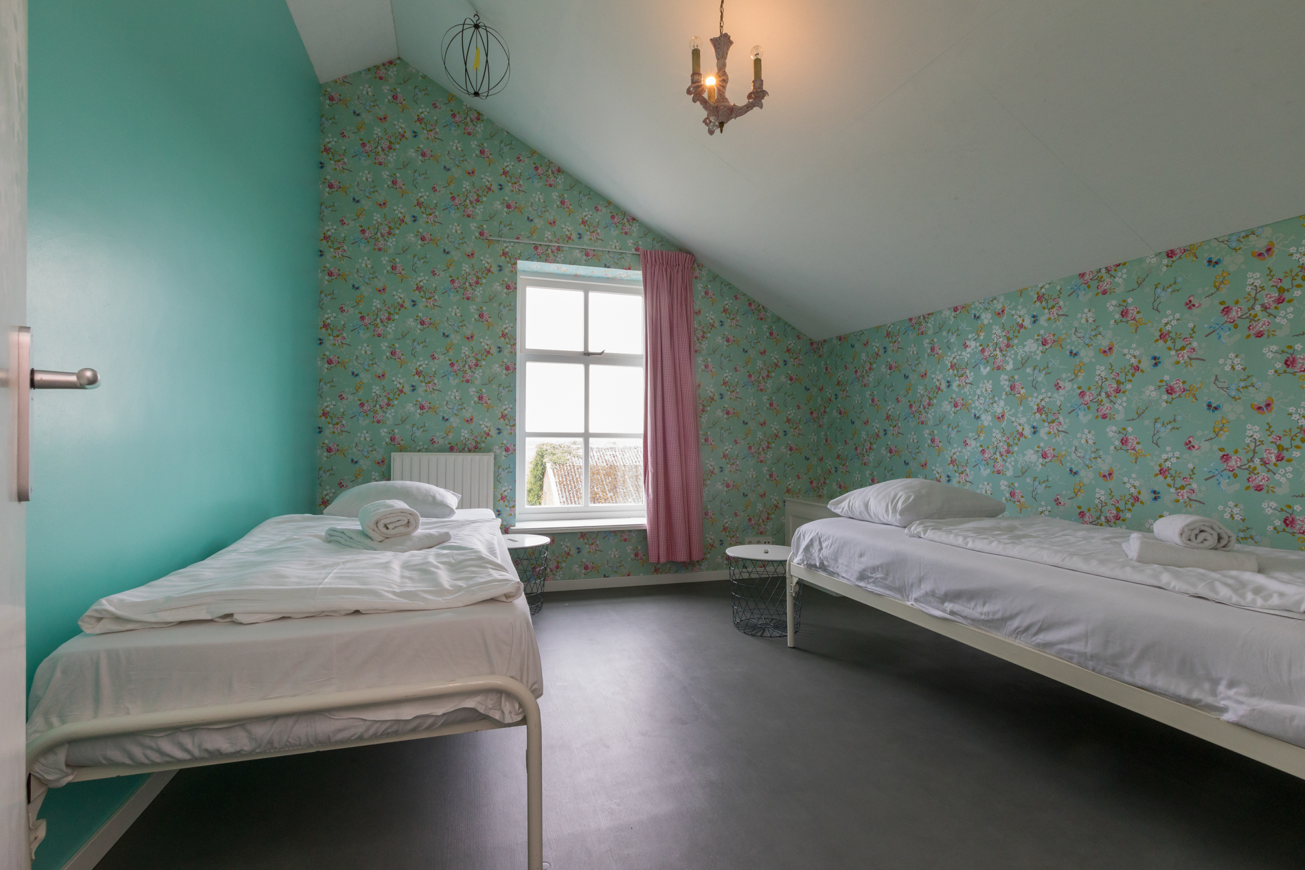 Apartment - Kon. Emmaweg 6 | Vrouwenpolder in Vrouwenpolder -4 personen