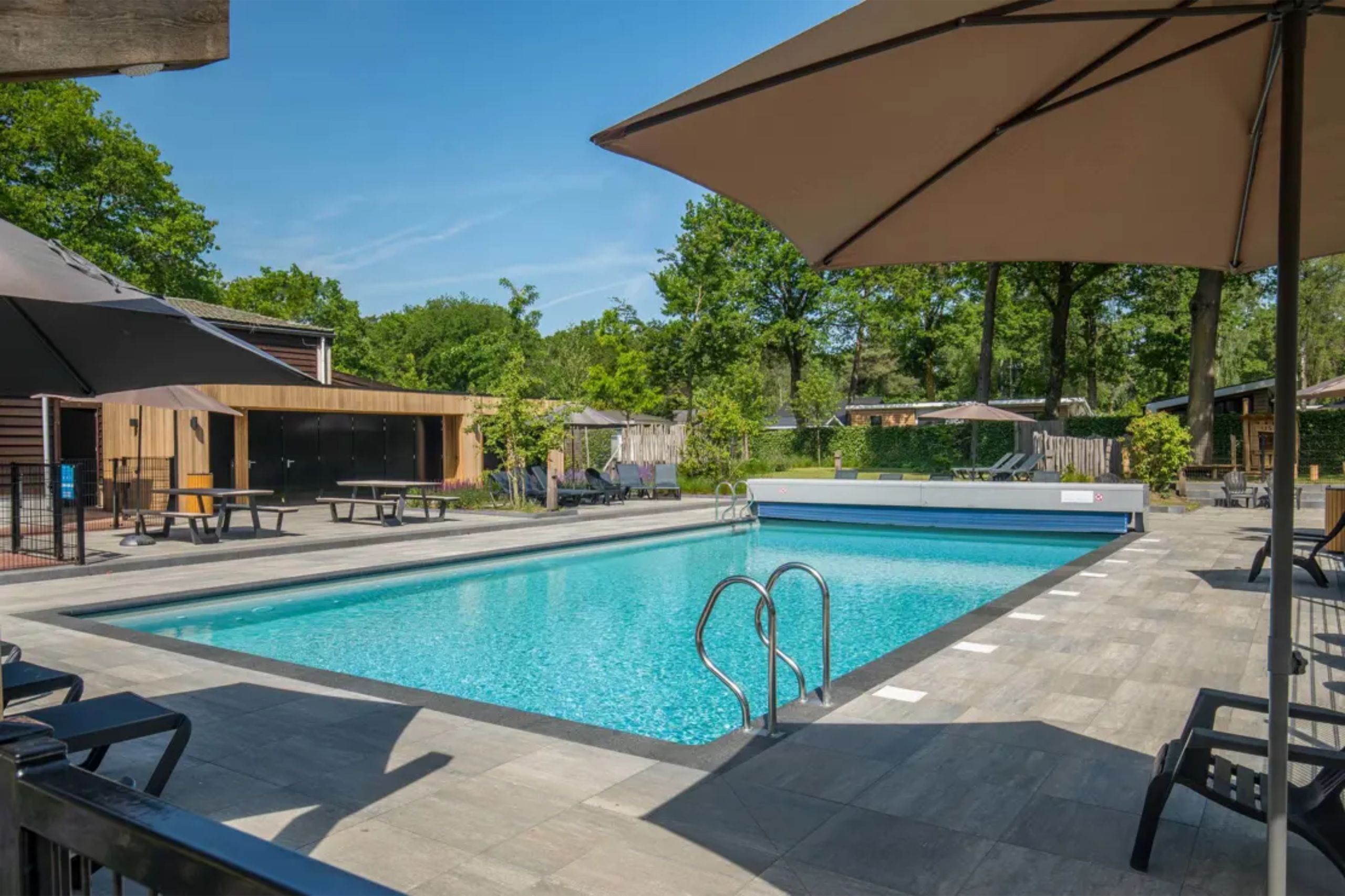 Nova 4 persons Wellness (Hottub) in Ede -4 personen