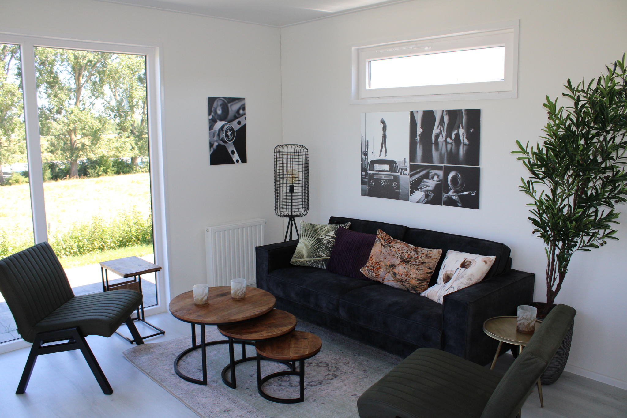 Cube Comfort with IJssel View | 5 people in Lathum -5 personen