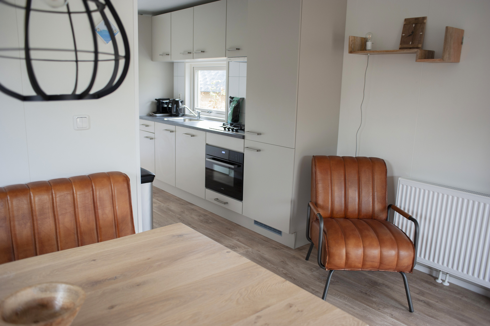 6 + 6 person Veluwelodge XL with grill house in Voorthuizen -12 personen