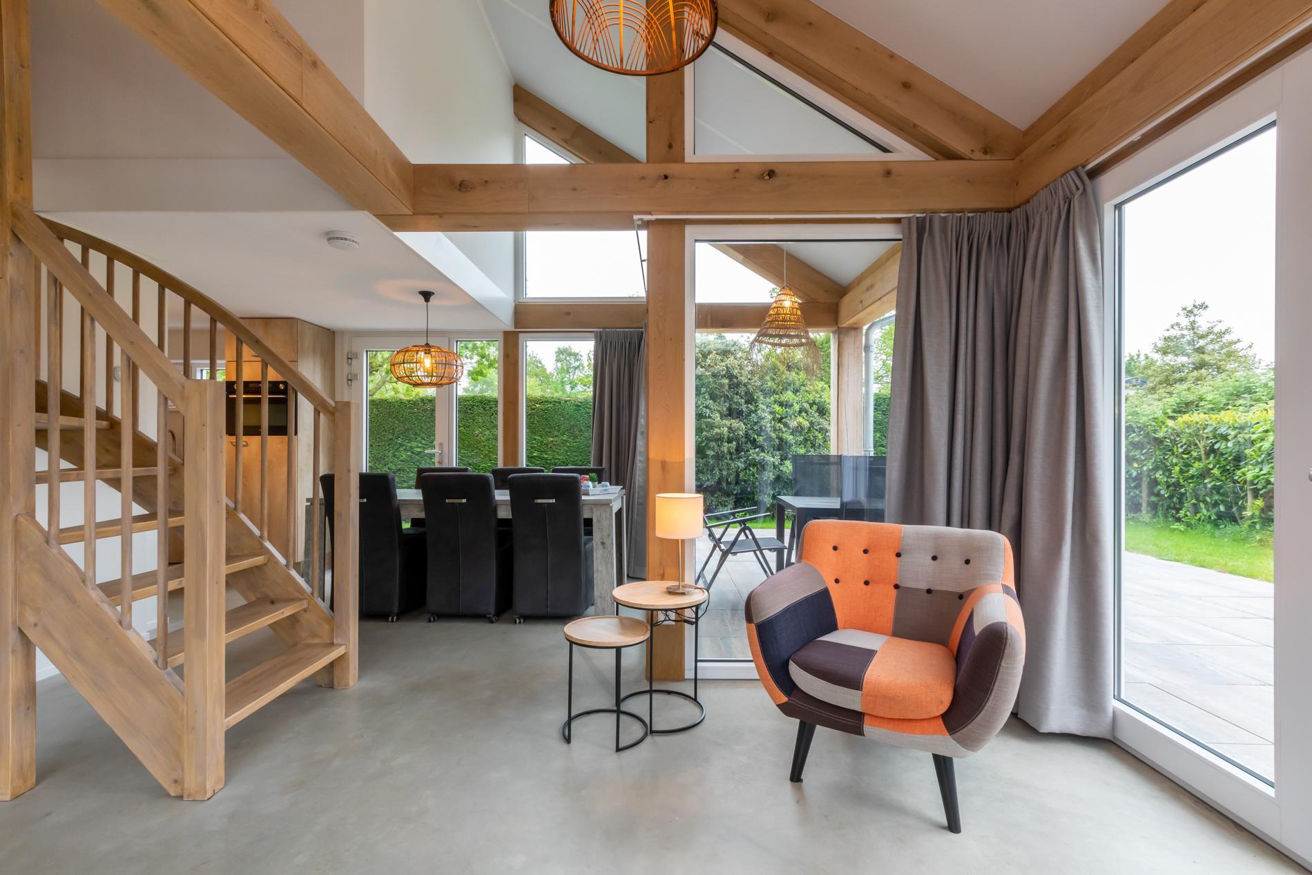 Luxe vakantiehuis De Zonnestraal, Kloosterweg 85 | Burgh Haamstede in Burgh-Haamstede -6 personen