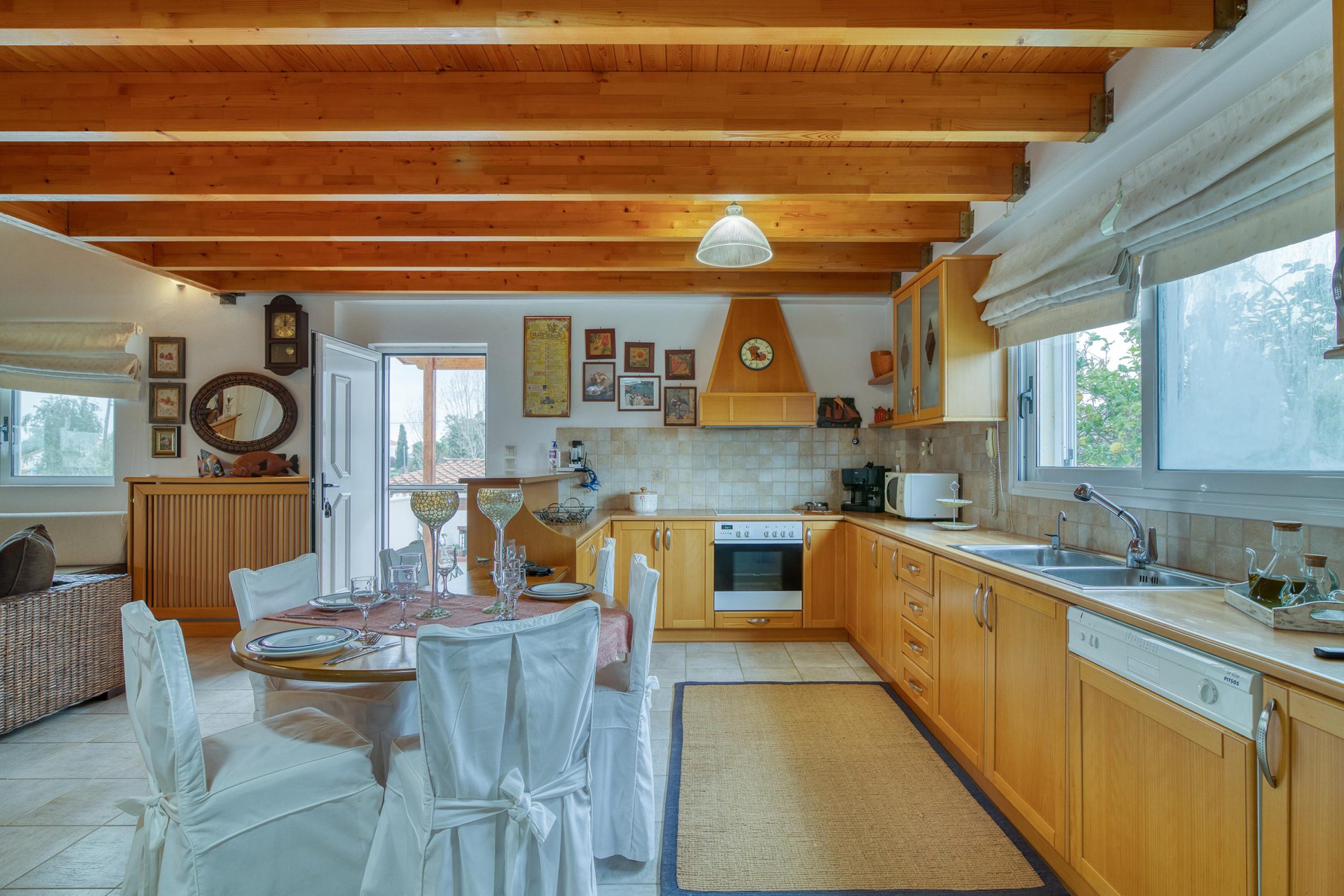 Villa John Dimeon Kato Achaia With Pool in Kato Achaia - Max. 7 personen